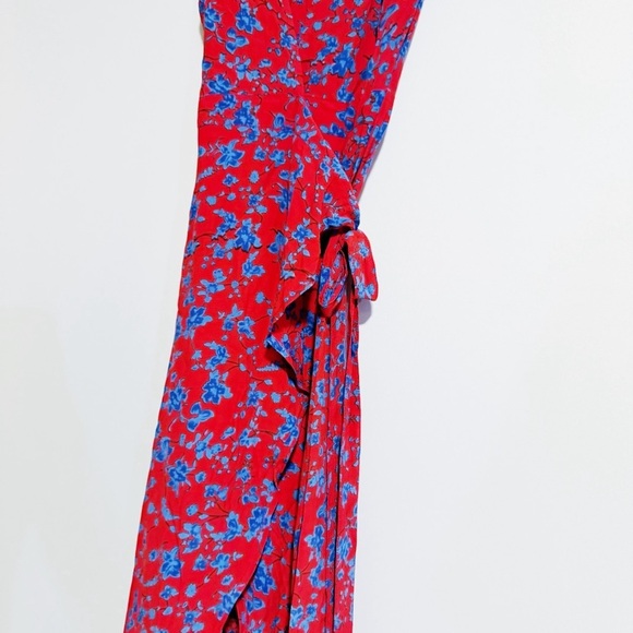 Gillia - Red and Blue Floral Wrap Midi Dress - Picture 2 of 6